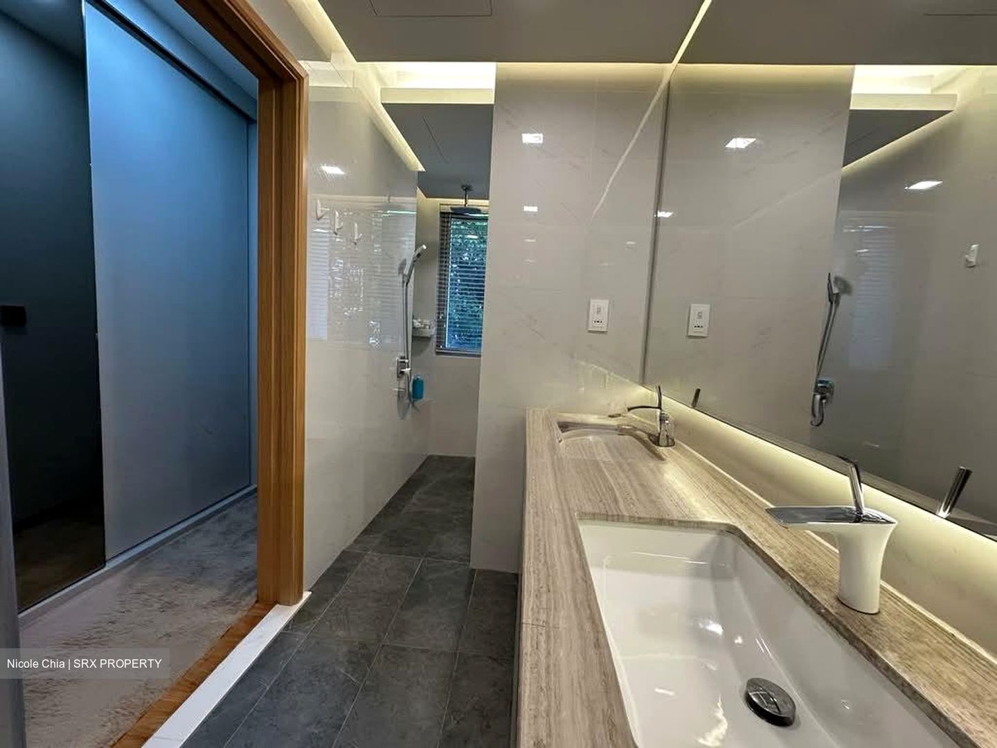 Este Villa (D28), Terrace #553152971